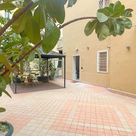 La Casa Di Ily Hotel Nápoly Kültér fotó