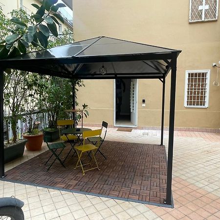 La Casa Di Ily Hotel Nápoly Kültér fotó