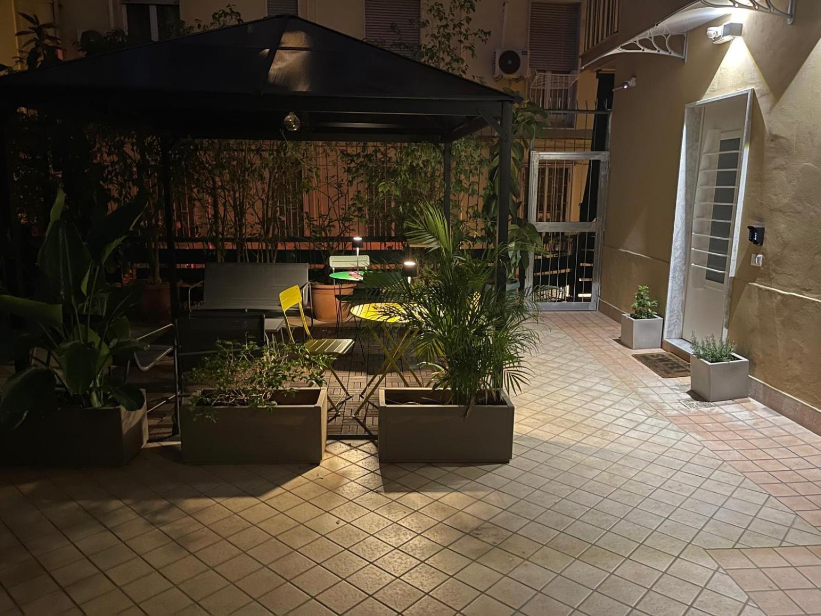 La Casa Di Ily Hotel Nápoly Kültér fotó
